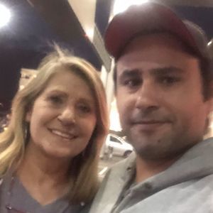 Meet your Posher, Regina